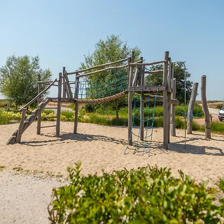With Sauna, Near The Markermeer * Uitdam
